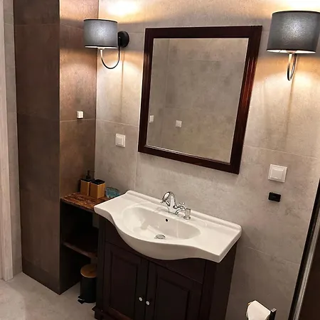 Apartament Zabrze, Agnieszka *