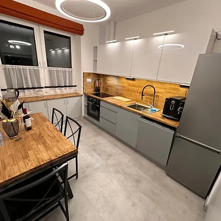 アパート Zabrze, Agnieszka 4*