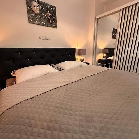 アパート Zabrze, Agnieszka ザブジェ