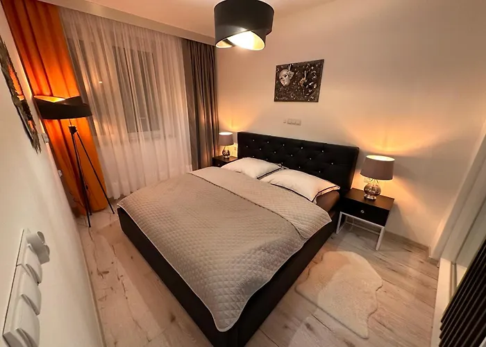 Zabrze, Agnieszka Apartment 4*